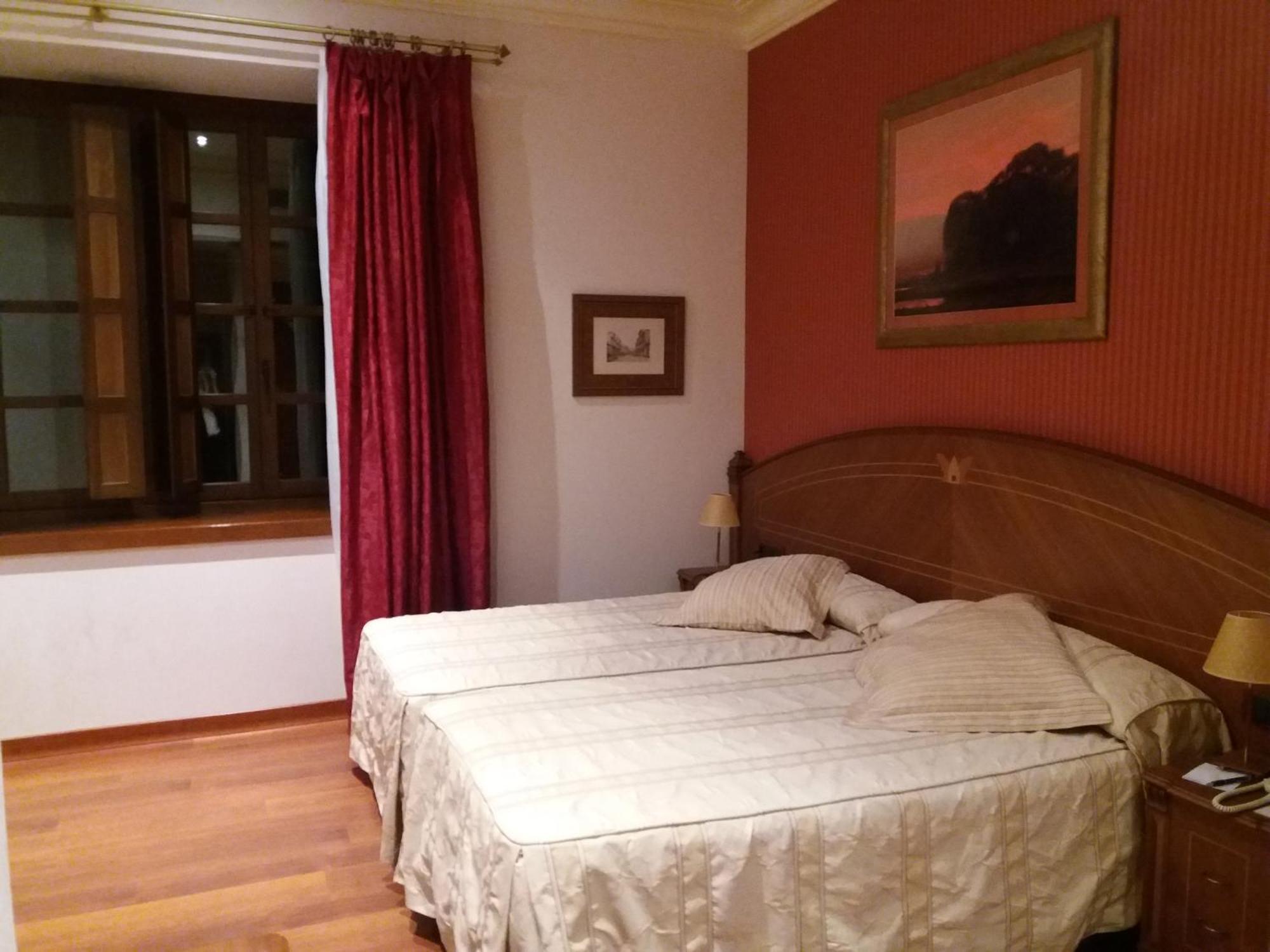 Hotel Palacio De La Magdalena Soto Del Barco Buitenkant foto